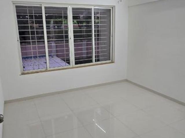 Resale | 2 BHK 1050 Sq.Ft. Apartment in Wakad