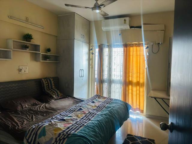 Resale | 2 BHK 1100 Sq.Ft. Apartment in Warje