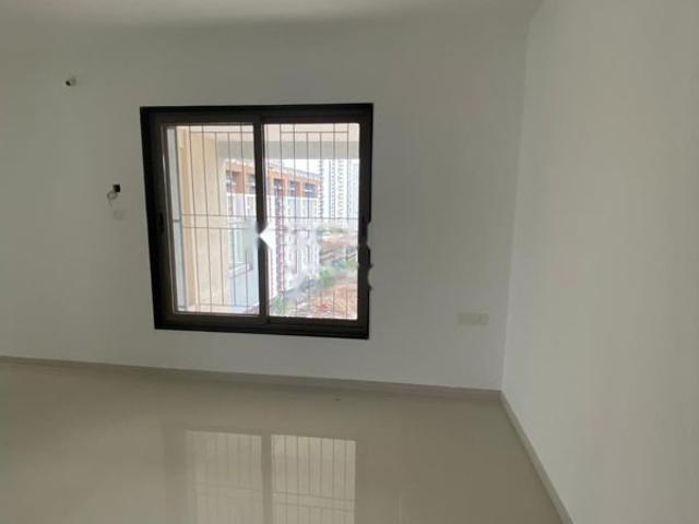 Resale | 2 BHK 1125 Sq.Ft. Apartment in HS Lagom Homes