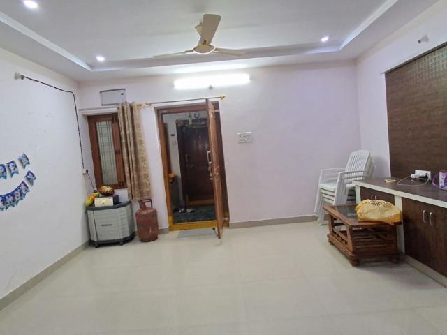 Resale | 2 BHK 1200 Sq.Ft. Apartment in Kapra