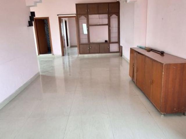 Resale | 2 BHK 1220 Sq.Ft. Apartment in Kapra