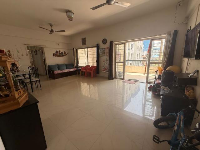 Resale | 2 BHK 1400 Sq.Ft. Apartment in Baner