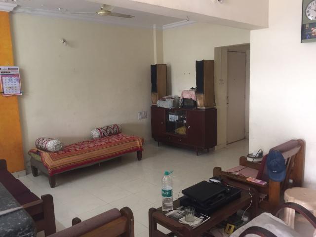 Resale | 2 BHK 800 Sq.Ft. Apartment in Vanaz Corner