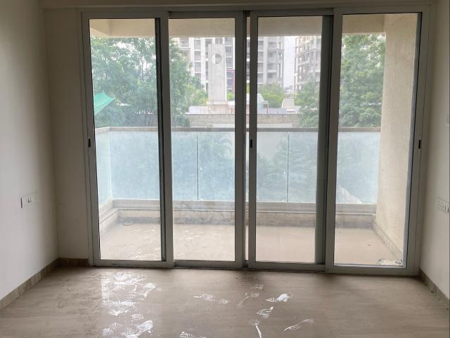 Resale | 2 BHK + Pooja Room 761 Sq.Ft. Apartment in VTP Solitarie