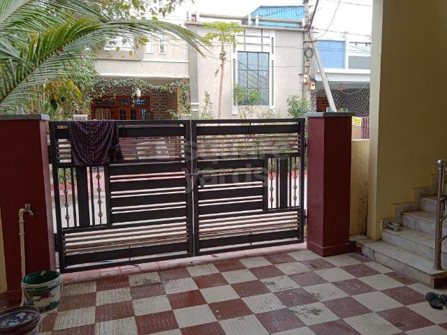 Resale | 2 BHK + Pooja Room 192 Sq.Yd. Independent House in Ameenpur