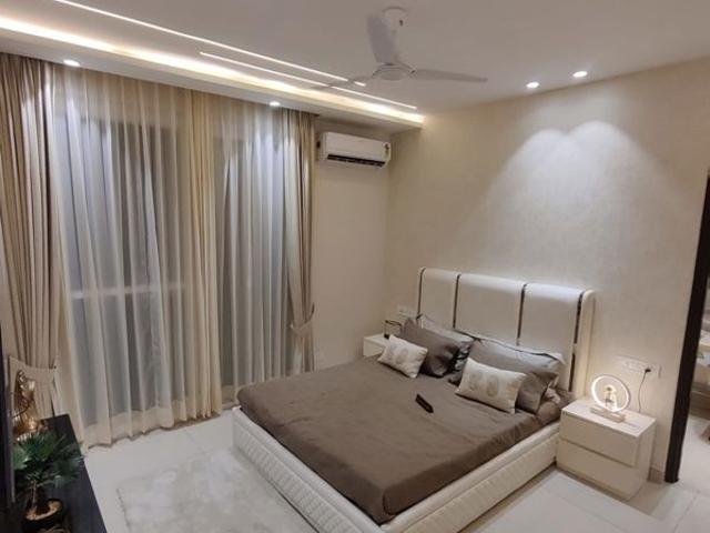 Resale | 2 BHK + Prayer Room,Extra Room 640 Sq.Ft. Apartment in Kalachowki