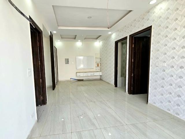 Resale | 2 BHK + Prayer Room,Extra Room 750 Sq.Ft. Apartment in Sanpada