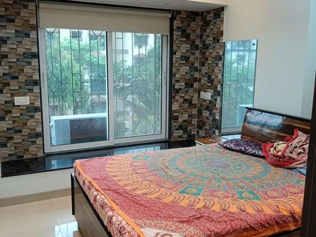 Resale | 4 BHK 1300 Sq.Ft. Apartment in Mantri Park