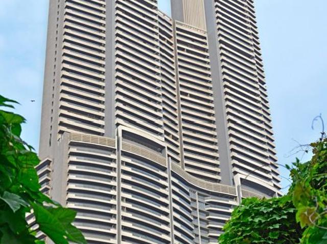 Resale | 4 BHK 2019 Sq.Ft. Apartment in Lokhandwala Minerva Mahalaxmi
