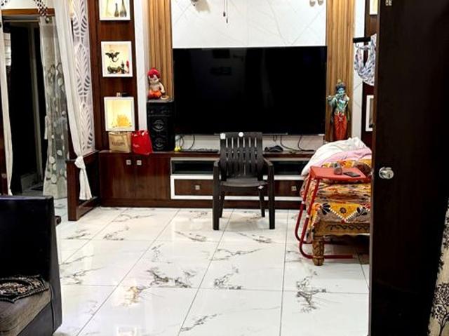 Resale | 4 BHK + Pooja Room 200 Sq.Yd. Independent House in Bollaram