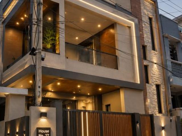 Resale | 5 BHK + Pooja Room 200 Sq.Yd. Independent House in Uppal