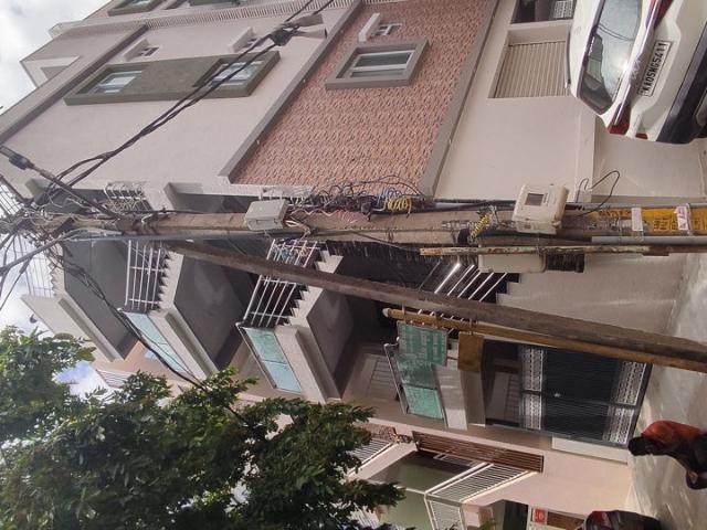 Resale | 6+ BHK + Pooja Room 3000 Sq.Ft. Builder Floor in Hulimavu