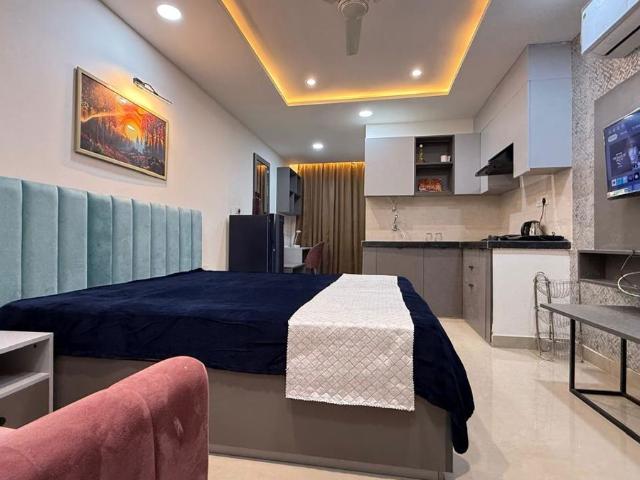 Resale | Studio + 411 Sq.Ft. Apartment in Okay Plus Solitaire Suites