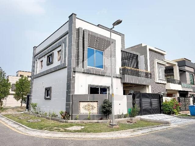 Reserve A Corner House Of 5 Marla Now In Low Cost Block E