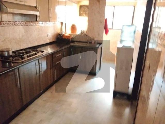 Reserve A Centrally Located Flat In Clifton Block 5