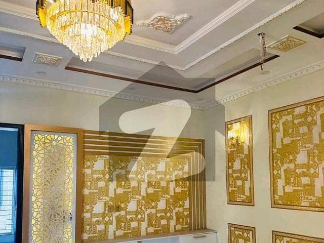 Reserve A Centrally Located House Of 10 Marla In Sabzazar Scheme Block K