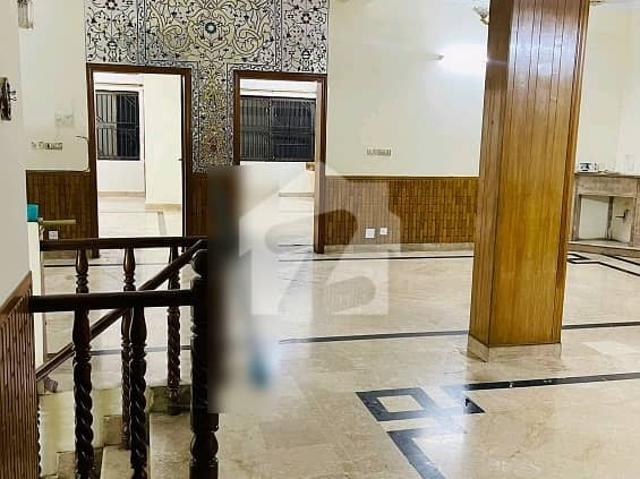 Reserve A Centrally Located House Of 12 Marla In I 8 For Sale