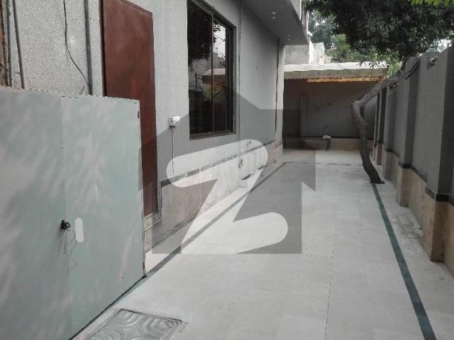 Reserve A Centrally Located House Of 7 Kanal In MM Alam Road