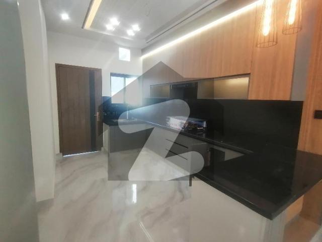 Reserve A Prime Location House Of 10 Marla Now In Model Town