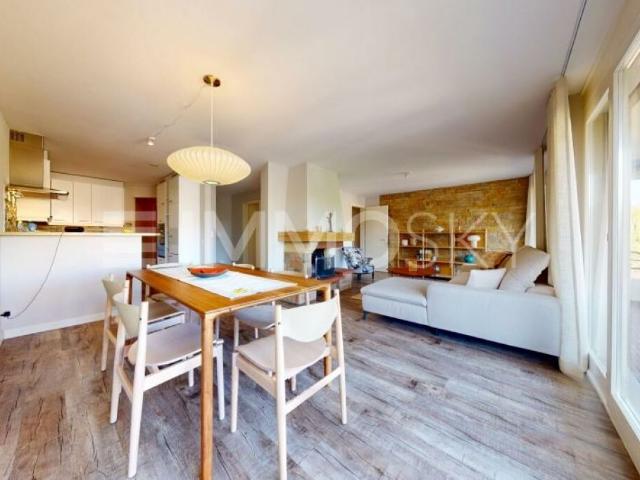 RÉSERVÉ Superbe appartement rénové