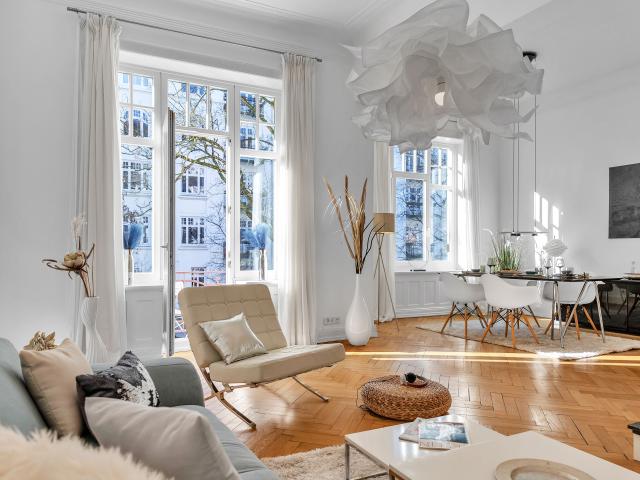 RESERVIERT MOIN EPPENDORF Traumhafte Altbauwohnung mit ganz viel Jugendstil