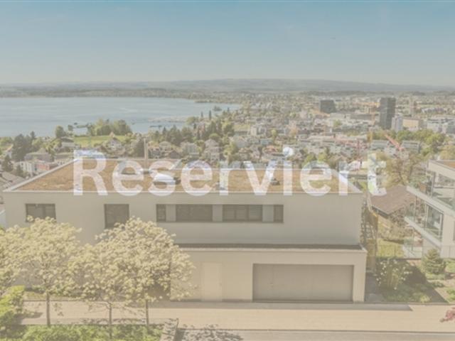 Reserviert Exklusive 4.5 Zimmer Terrassenwohnung mit direktem Liftzugang und See, Berg und Stadtsicht in Zug