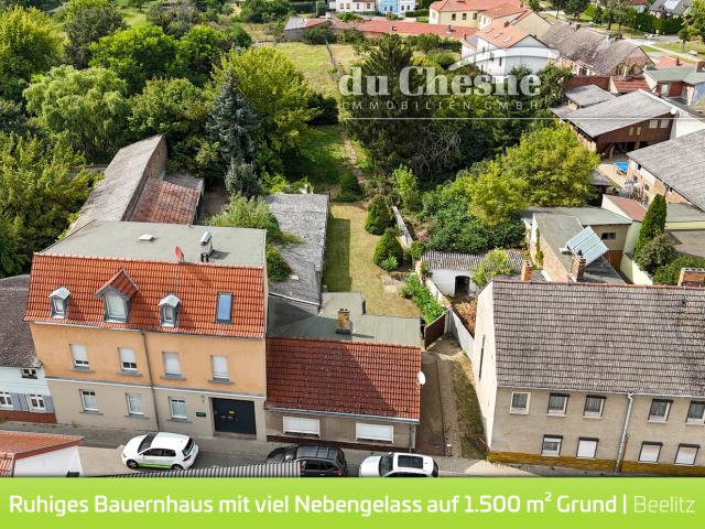 RESERVIERT* Handwerkerobjekt mit viel Grund und Nebengelass direkt in Beelitz