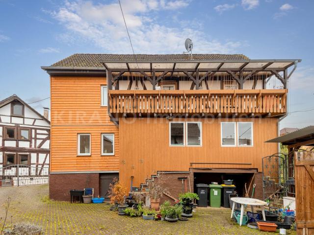 Reserviert Schöne Hofreite in idyllischer Lage, mit Garten und Scheune in Nidda Ulfa