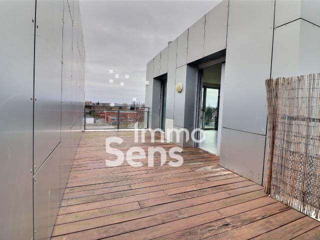 RESIDENCE 2011 TYPE 3 TERRASSE PARKING DPE C