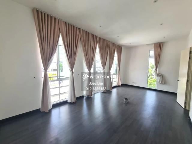 Residence Camelia Sungai Long