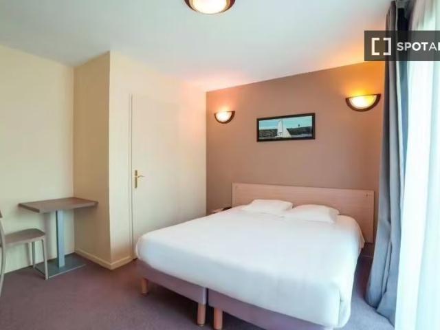 Résidence à louer à Magny les Hameaux, Paris
