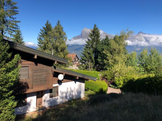 Résidence alpine exclusive au potentiel exceptionnel au cœur des Alpes françaises