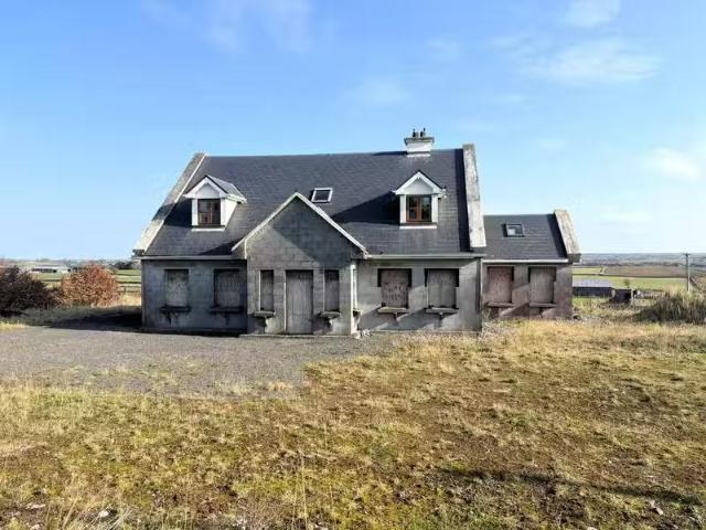 Residence at Knockdoe, Claregalway, Co. Galway, H91CY6H is for.