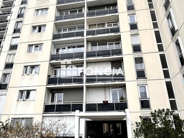Residence beaumenil 3 pieces balcon cave et parking