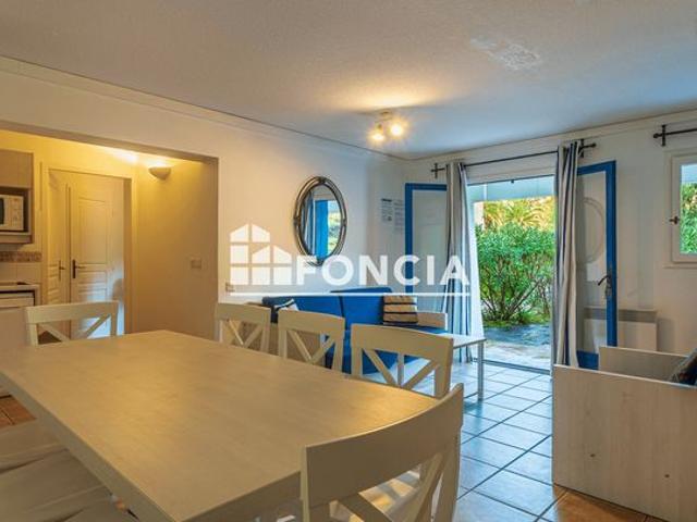 Résidence de la Pinède – Plage de PRAMOUSQUIER Appartement 3 pièces + cabine – Rez de jardin – Accès direct plage