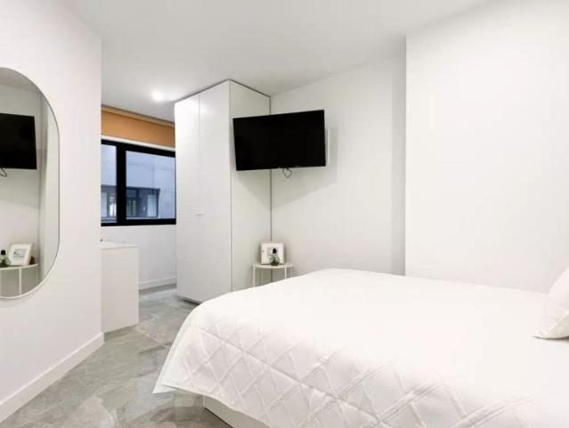 Residence for rent in Sol, Madrid