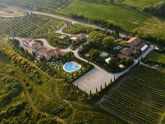 Residence in vendita a Gambassi Terme 2100 mq Rif: 1407412