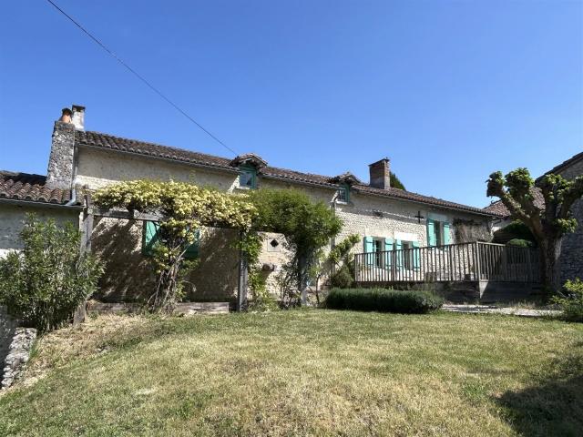 Résidence individuelle de caractère de 4/5 chambres 177m² Montignac le Coq