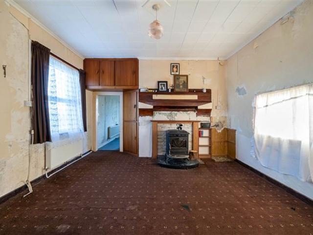 Residence On C. 5.25 Acres, Shannagh More, Glenamaddy, County Galway Connaughton Auctioneers Limited T/A Connaughton Auctioneers 4899 MyHome. Ie Residential