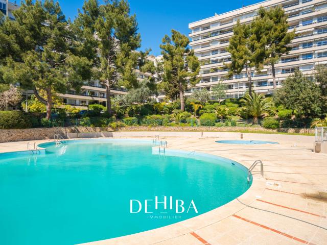 RESIDENCE LA CADENELLE Grand T2 de 69m2 avec balcon et cave