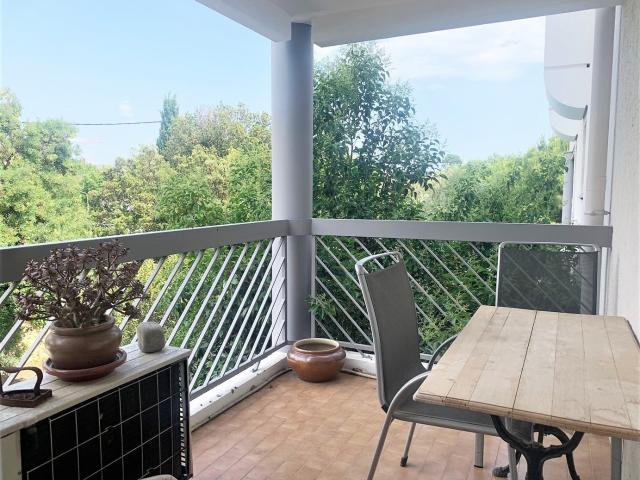 RESIDENCE SENIOR Appartement T3 avec Terrasse et Garage