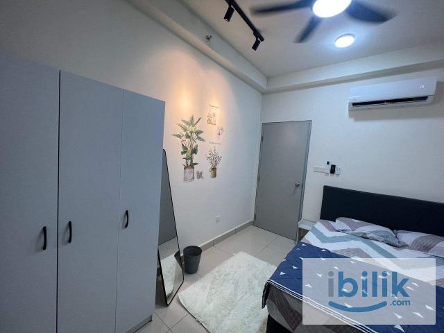 Residence @ Suasana Damai @ Medium Queen Room @ 10mins to Kepong @ MALE/MIXED UNIT