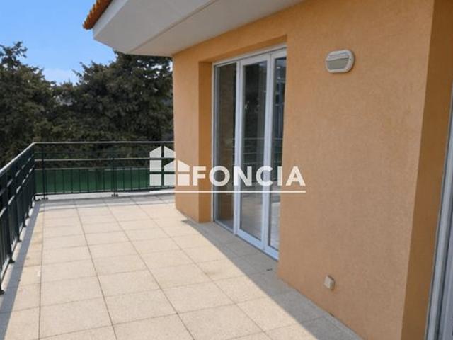 Residence recente saint jacques vue dominante