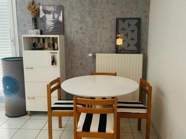 Résidence très calme appartement avec très belle terrasse 10 m²