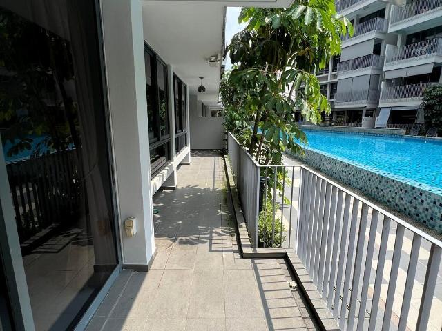 Residences Botanique D19, Condominium