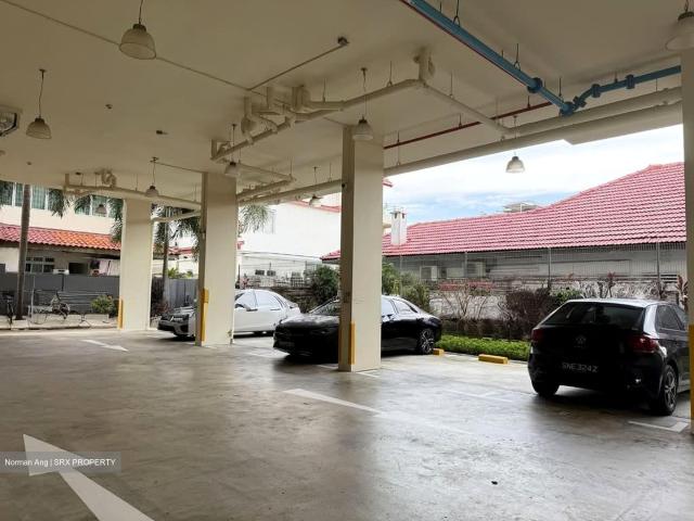 Residences 88 D14, Apartment