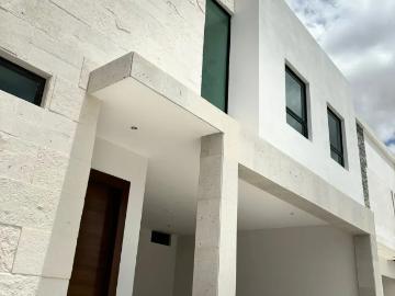 Residencia Moderna, amplia y elegante en el primer cuadro de Viñedos TRC