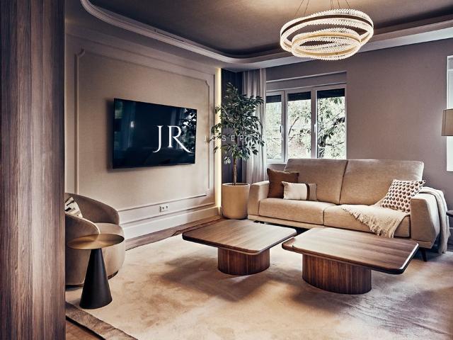 Residencia con Terraza en Salamanca | Armonía Espacial
