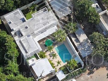 Residencia de dise?o con alberca, doble altura y jacuzzi, Playa del Carmen