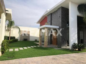 RESIDENCIA DE LUJO